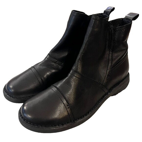 Miz Mooz Womens Pyper Boots Size 40 9.5 Black Leather Bootie Flat Cap Toe Boot - Picture 3 of 12